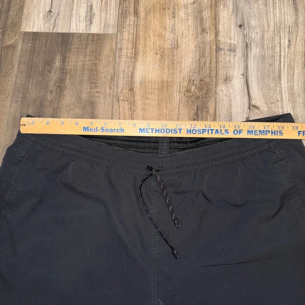 Kuhl Mens XXL Black Hiking Shorts Lightweight Drawstring Trail Outdoor‎